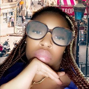 Meet your Posher, Ci